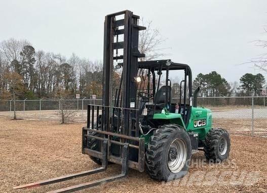 JCB 930 Wózki widłowe terenowe