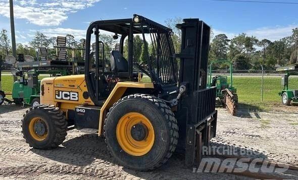 JCB 940 Wózki widłowe terenowe