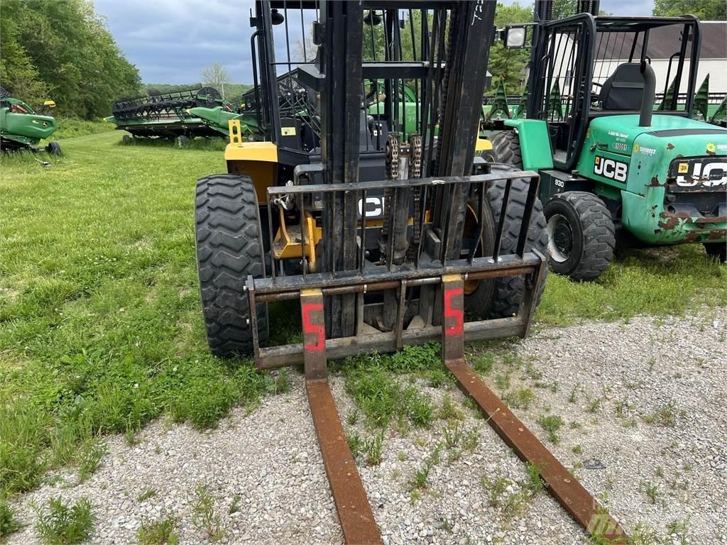 JCB 940 Wózki widłowe terenowe