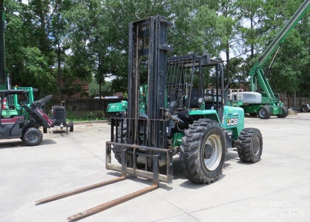 JCB 940 Wózki widłowe terenowe