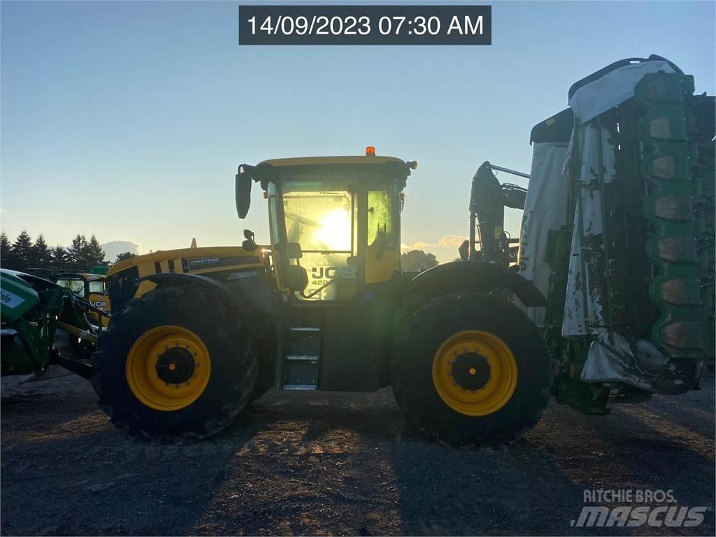 JCB FASTRAC 4220 Ciągniki rolnicze