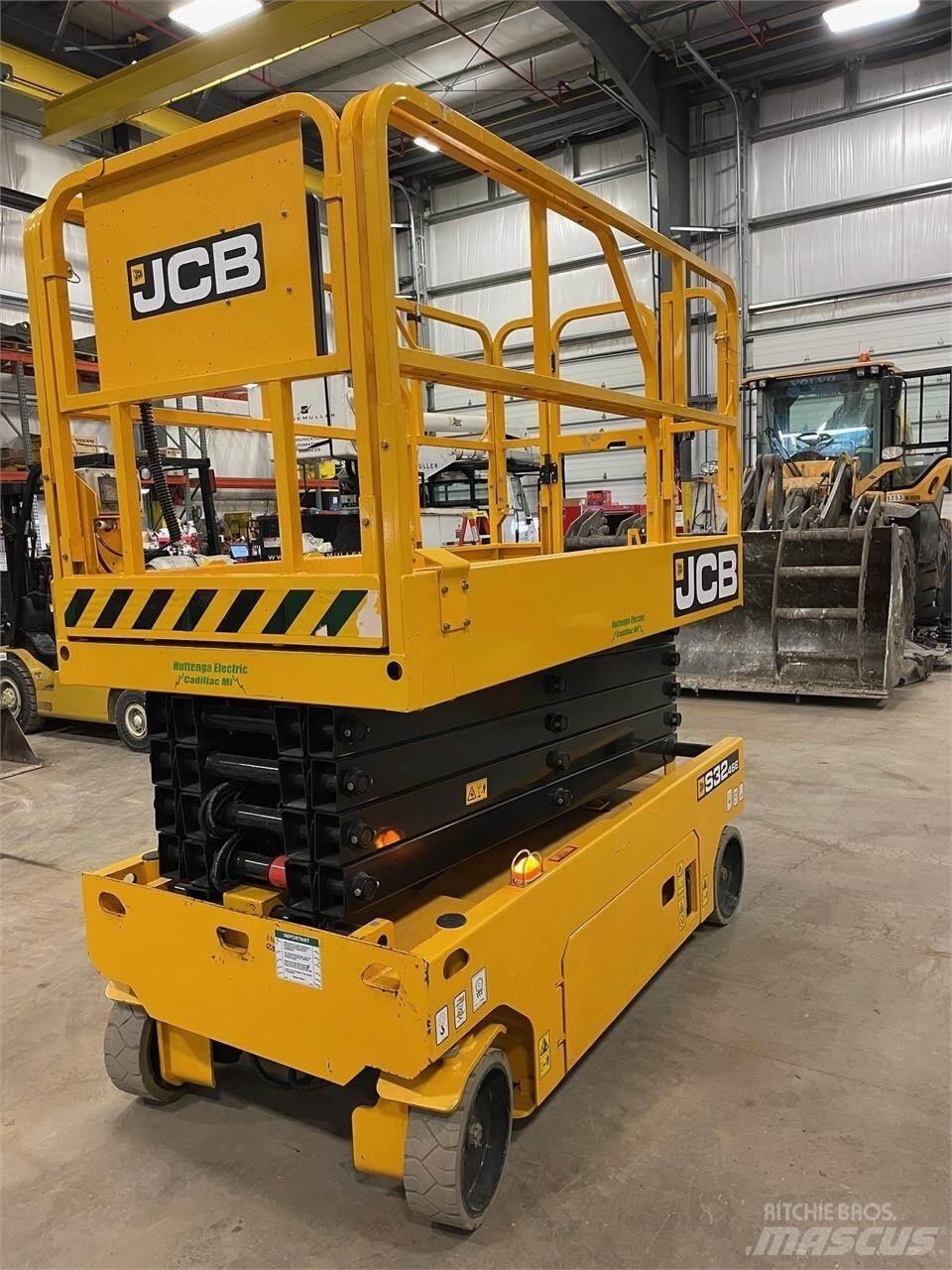 JCB S3246E Podnośniki nożycowe