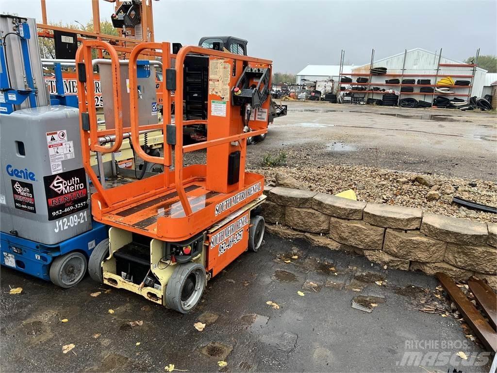 JLG 1230ES Podnośniki masztowe