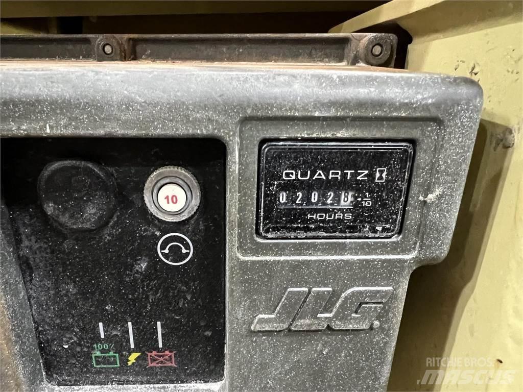 JLG 2632ES Podnośniki nożycowe