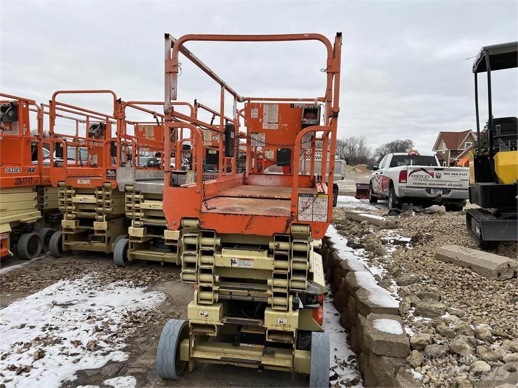 JLG 3246ES Podnośniki nożycowe