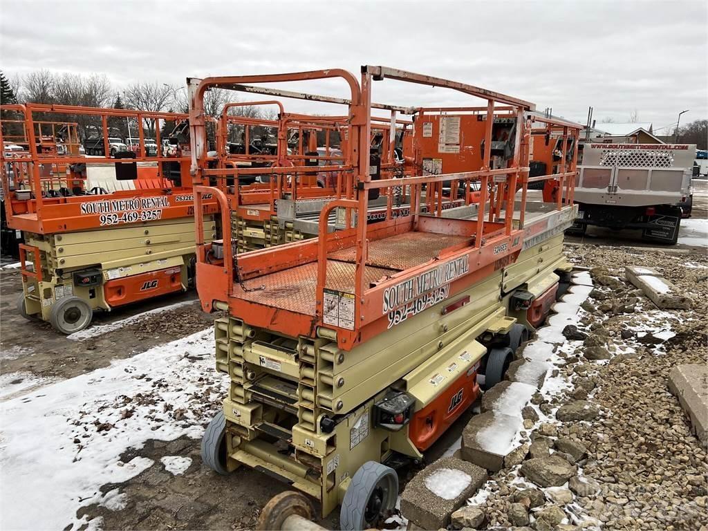 JLG 3246ES Podnośniki nożycowe