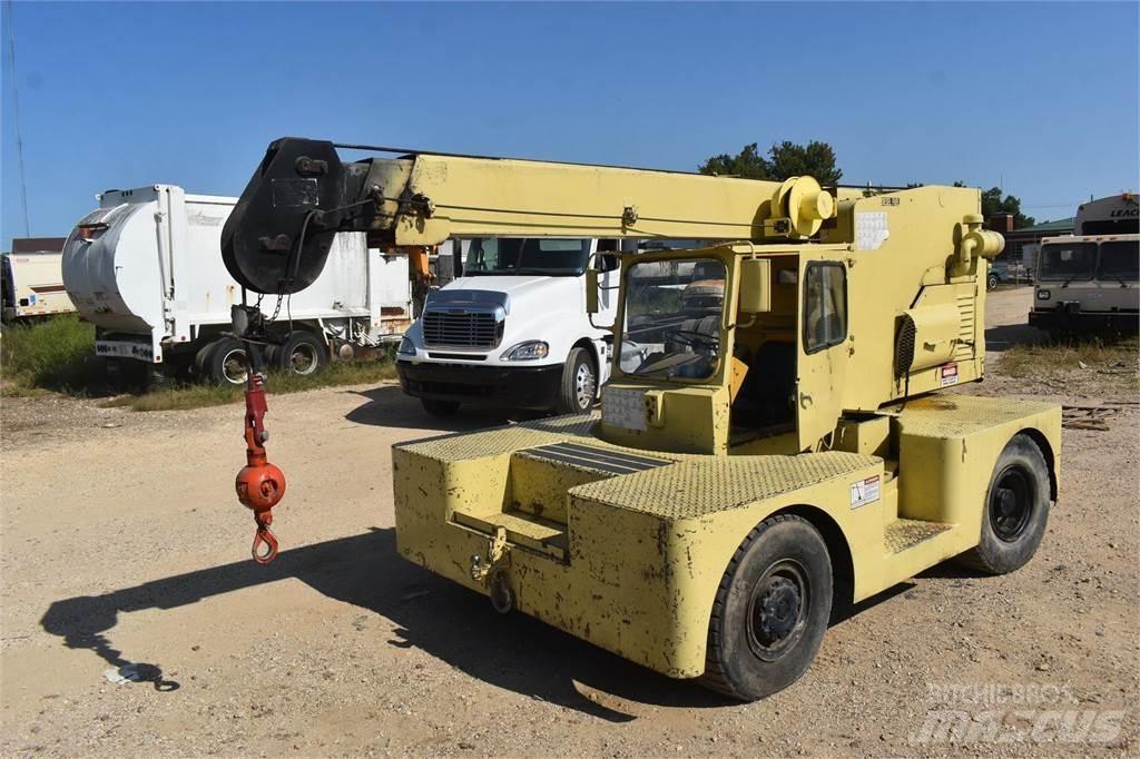JLG 886D Żurawie terenowe