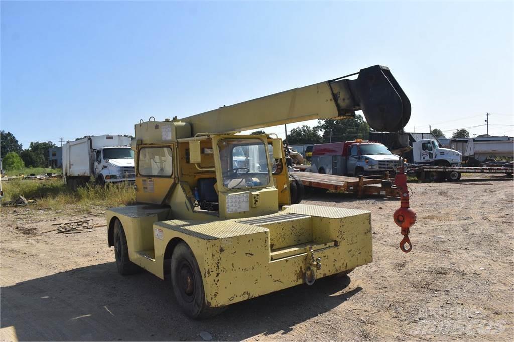 JLG 886D Żurawie terenowe