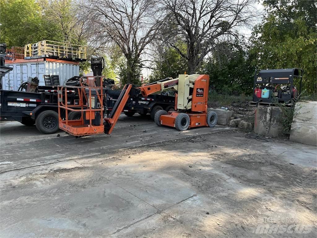 JLG E300AJP Podnośniki przegubowe