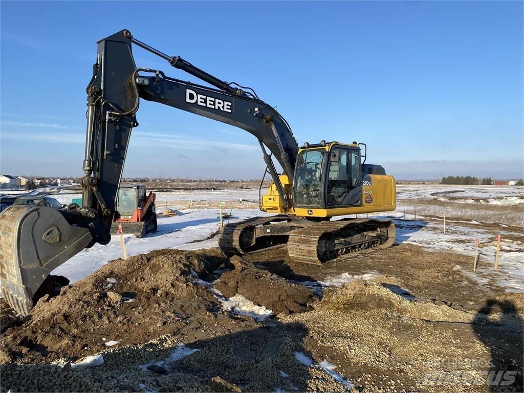 John Deere 210G LC Koparki gąsienicowe