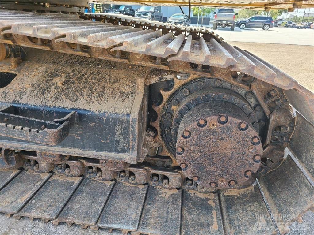 John Deere 210G LC Koparki gąsienicowe