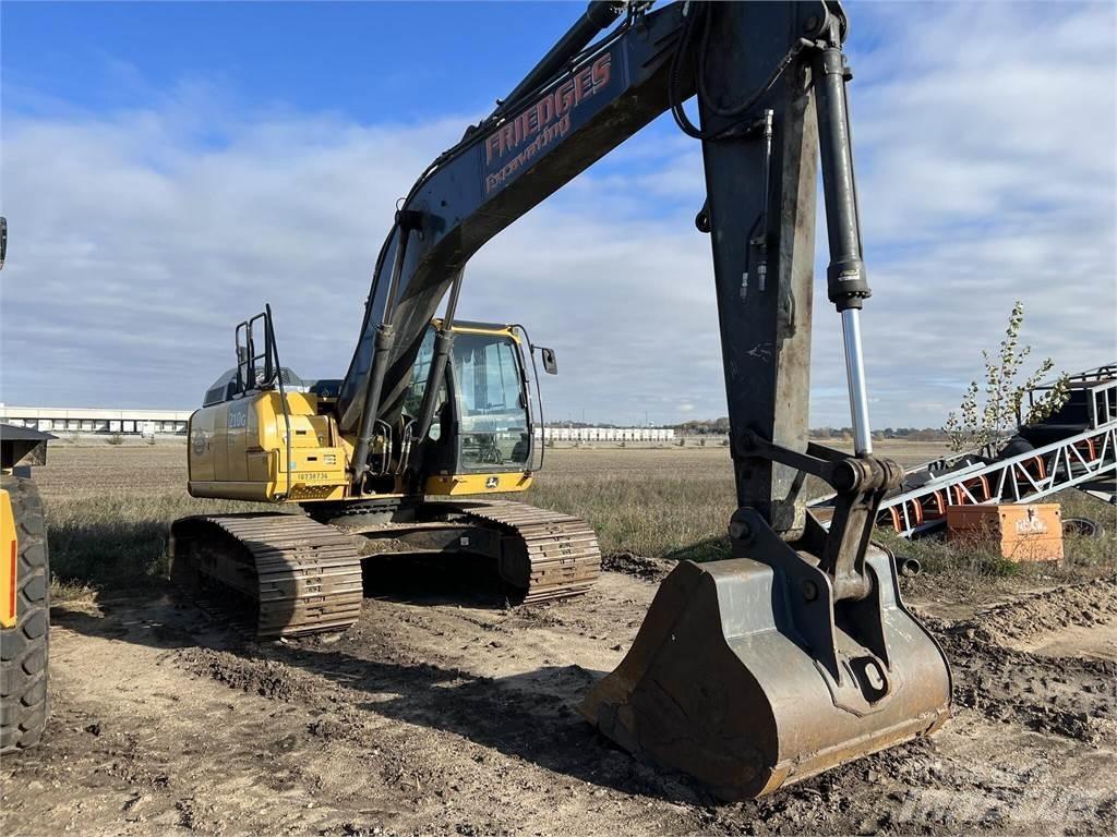 John Deere 210G LC Koparki gąsienicowe