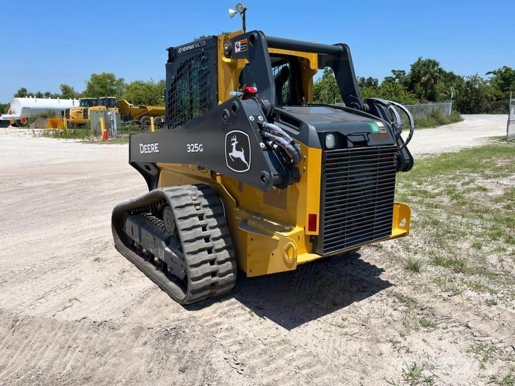 John Deere 325G Ładowarki burtowe
