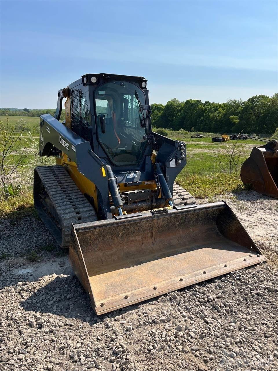 John Deere 333G Ładowarki burtowe