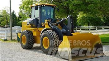 John Deere 524P Ładowarki kołowe