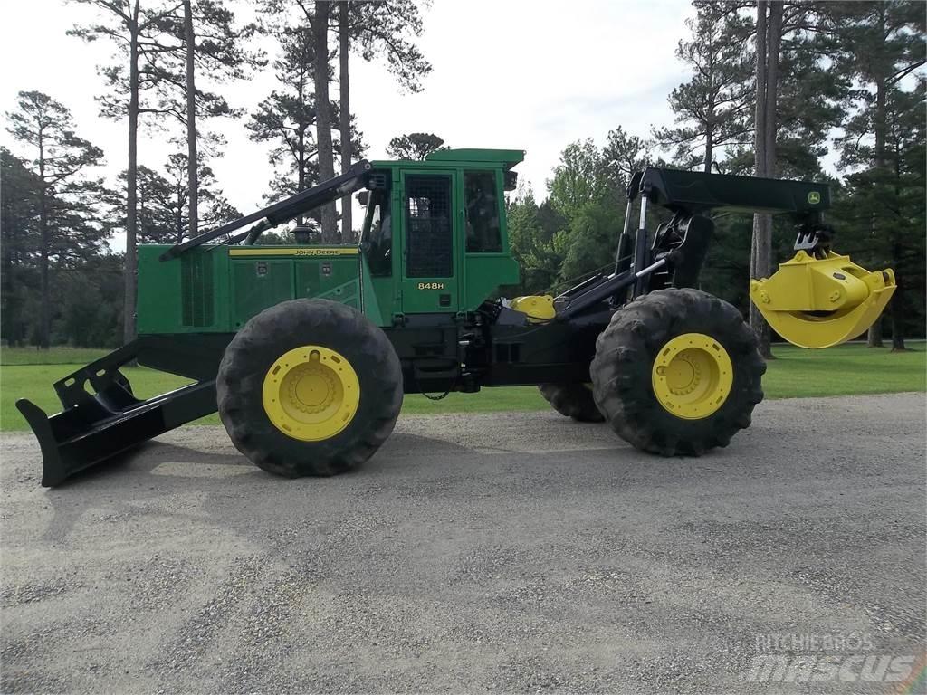 John Deere 848H Skidery