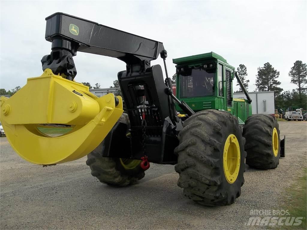 John Deere 848H Skidery