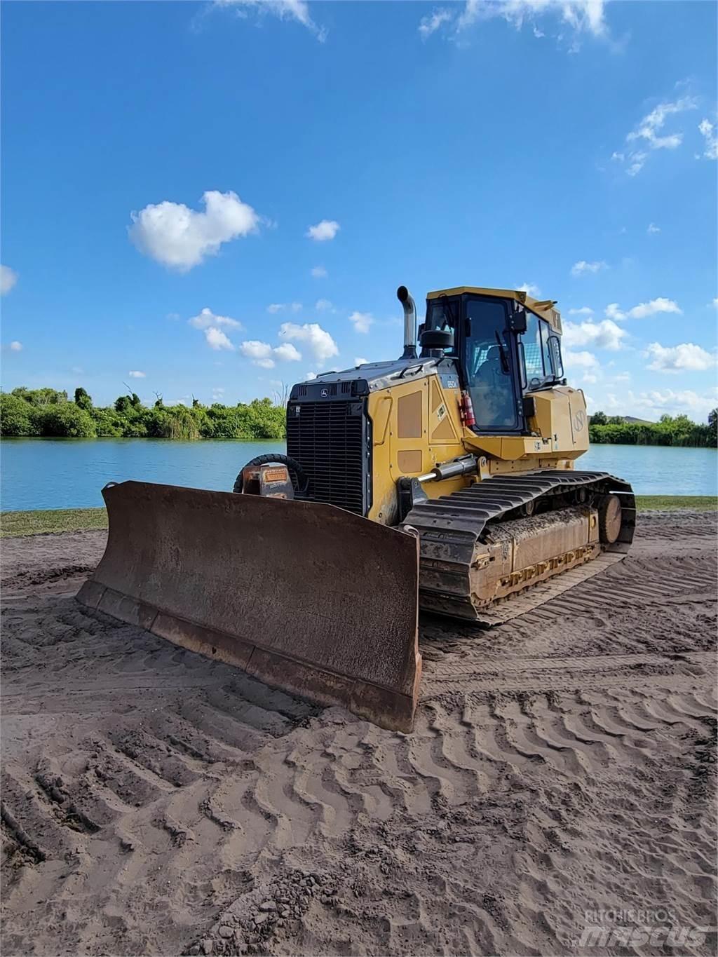 John Deere 850K WLT Spycharki gąsienicowe