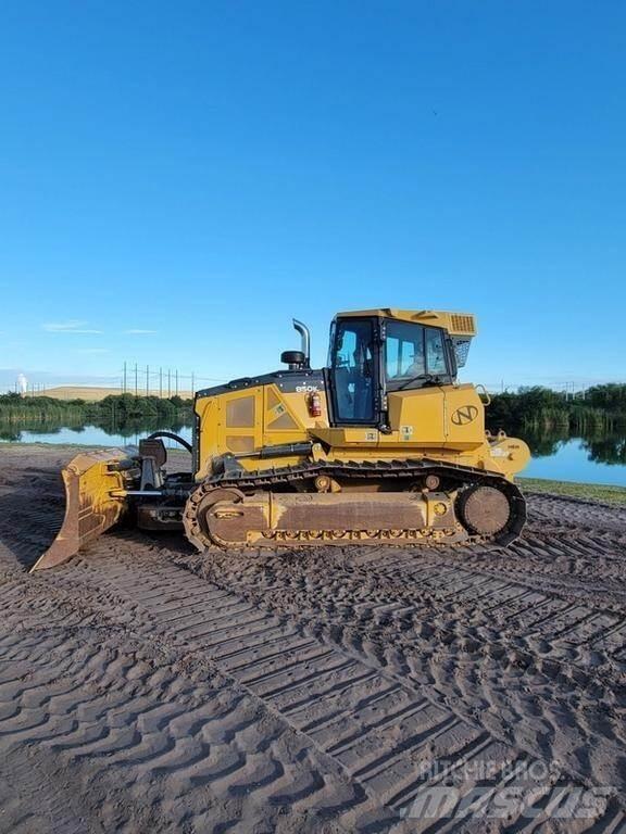 John Deere 850K WLT Spycharki gąsienicowe
