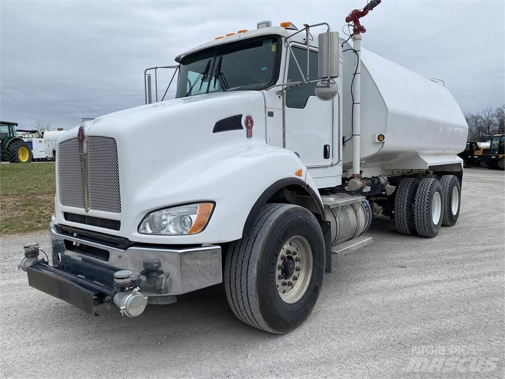 Kenworth T440 Polewaczki