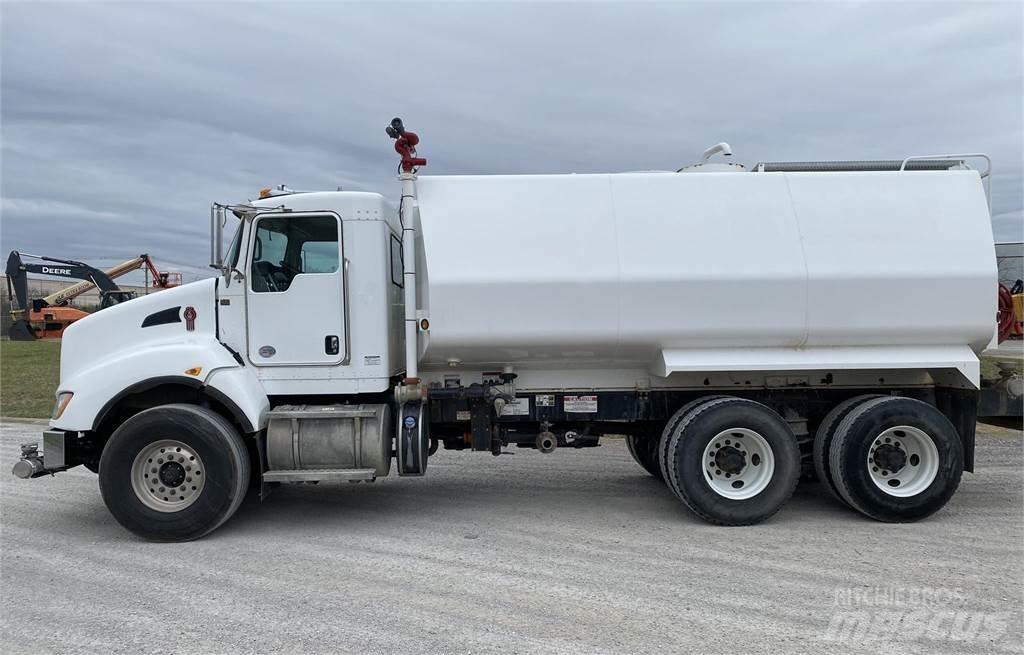 Kenworth T440 Polewaczki