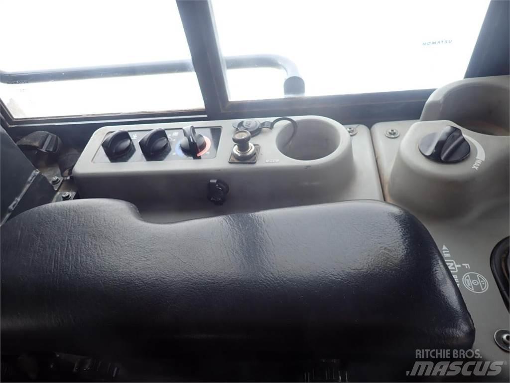 Komatsu D61PXi-24 Spycharki gąsienicowe