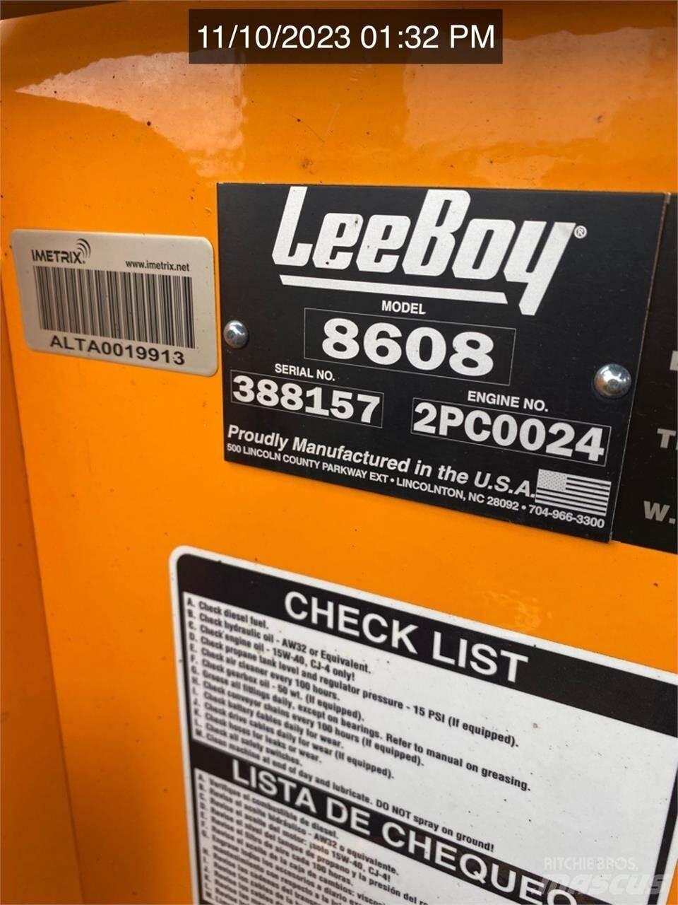 LeeBoy 8608 Rozściełacze do asfaltu