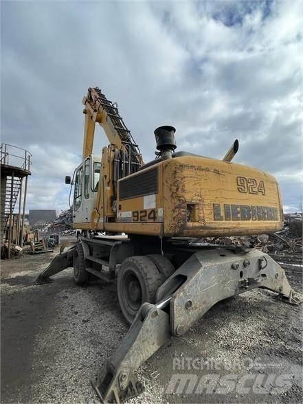 Liebherr A924C Koparki przeładunkowe