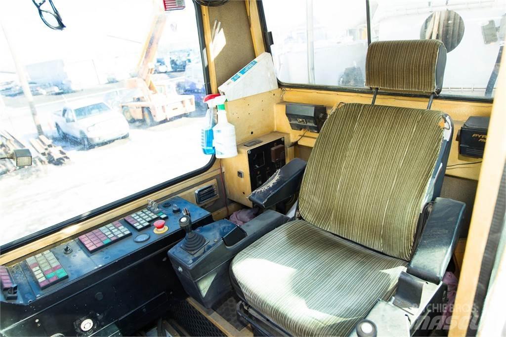 Liebherr LTM1400 Maszyny budowlane - Inne
