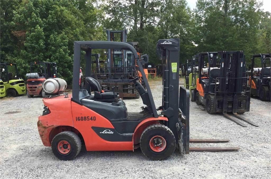 Linde HT30T Wózki widłowe inne