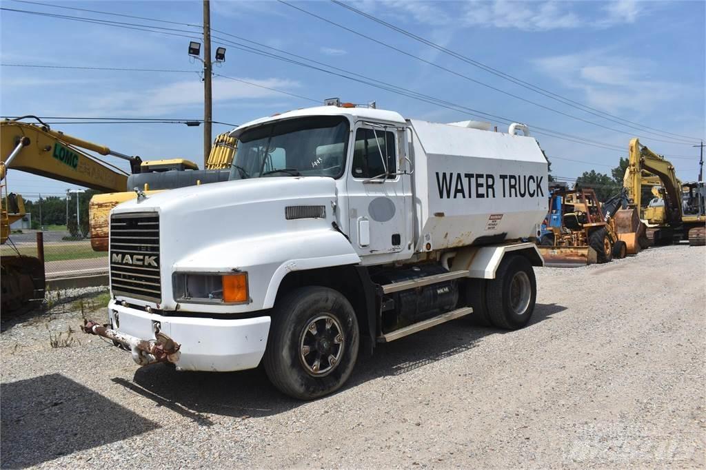 Mack CH613 Cysterna