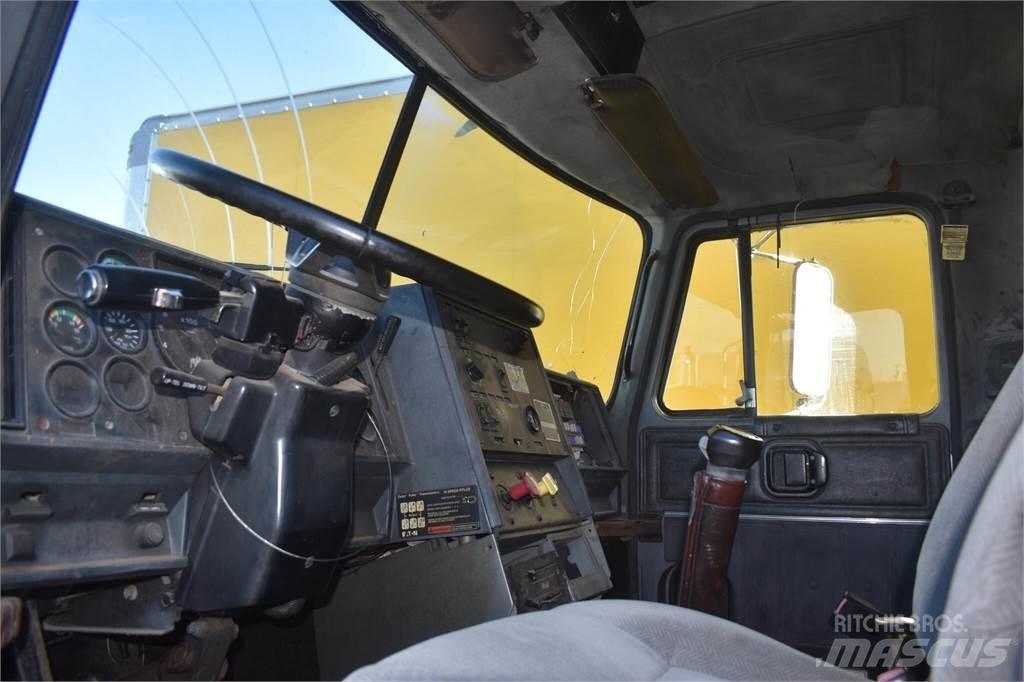 Mack CH613 Wywrotki