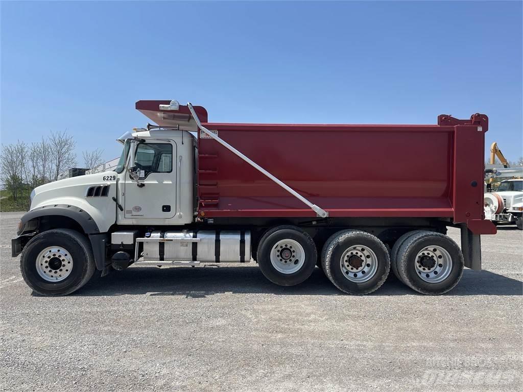 Mack GRANITE 64FR Maszyny budowlane - Inne