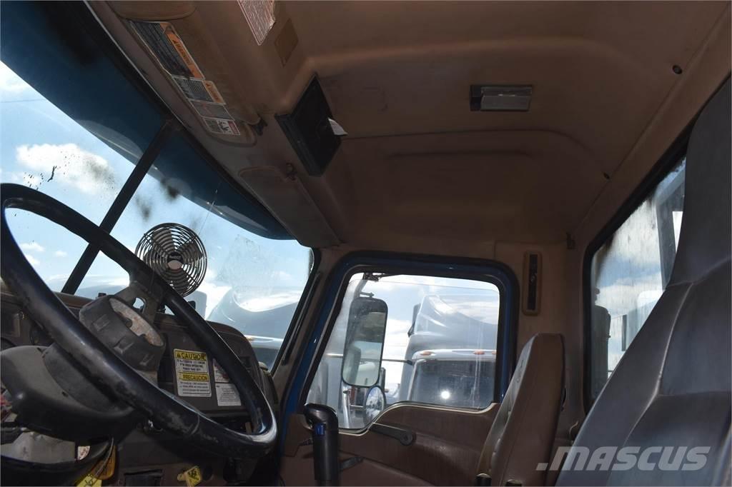 Mack GRANITE CV713 Żurawie samochodowe