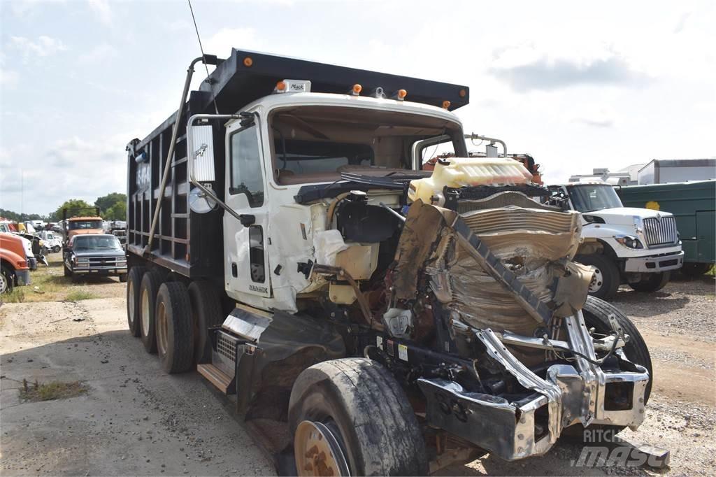 Mack GRANITE GU713 Wywrotki