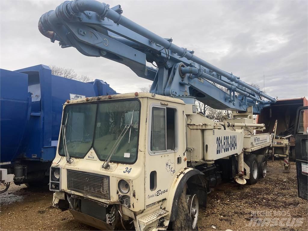 Mack MR686S Gruszki do betonu