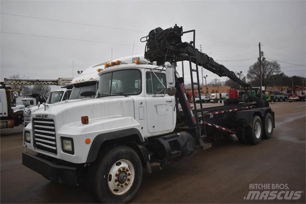 Mack RD688S Żurawie samochodowe