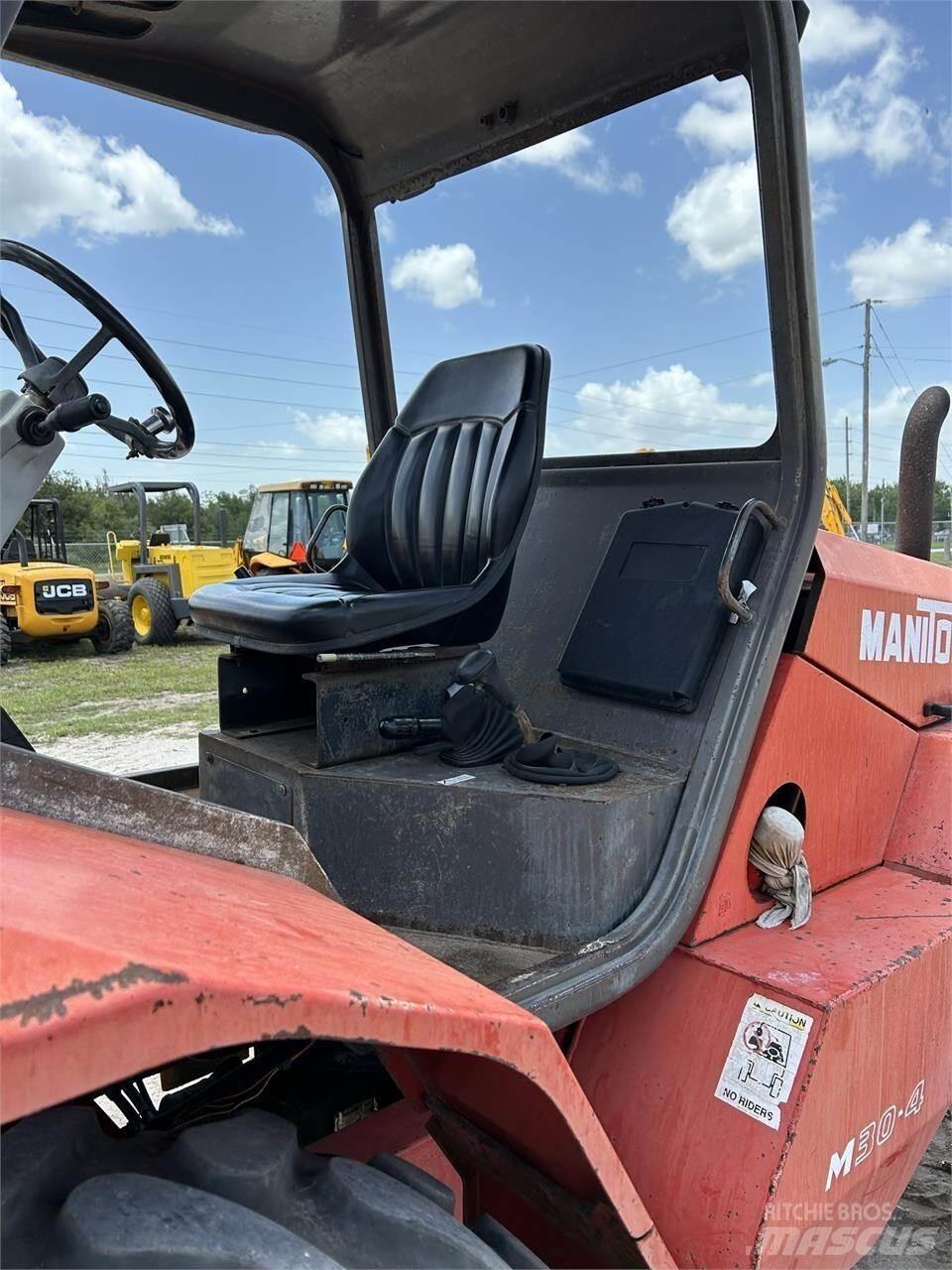 Manitou M30.4 Wózki widłowe terenowe