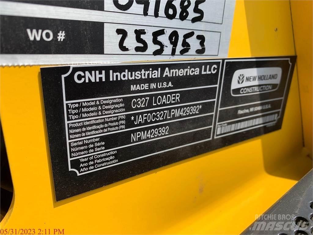 New Holland C327 Ładowarki burtowe