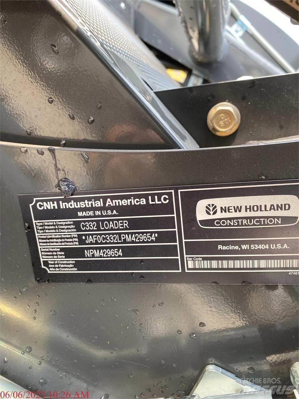 New Holland C332 Ładowarki burtowe