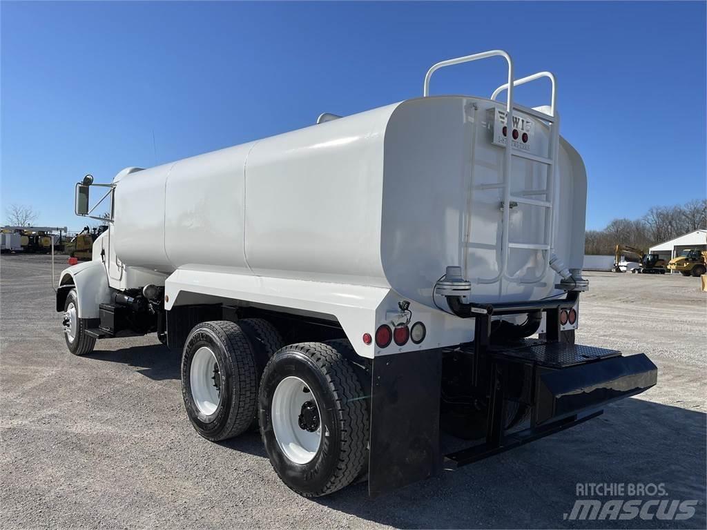Peterbilt 330 Polewaczki
