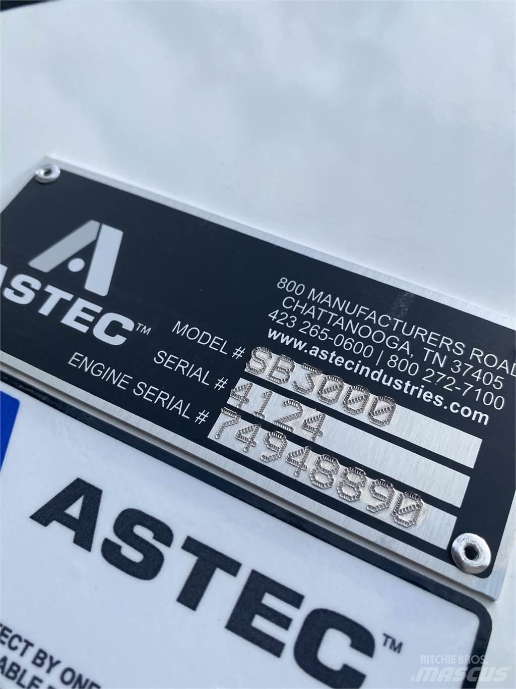 Roadtec SB3000 Pojazdy do transportu materiału