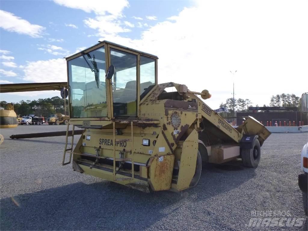 Rosco SPREADPRO Pojazdy do transportu materiału