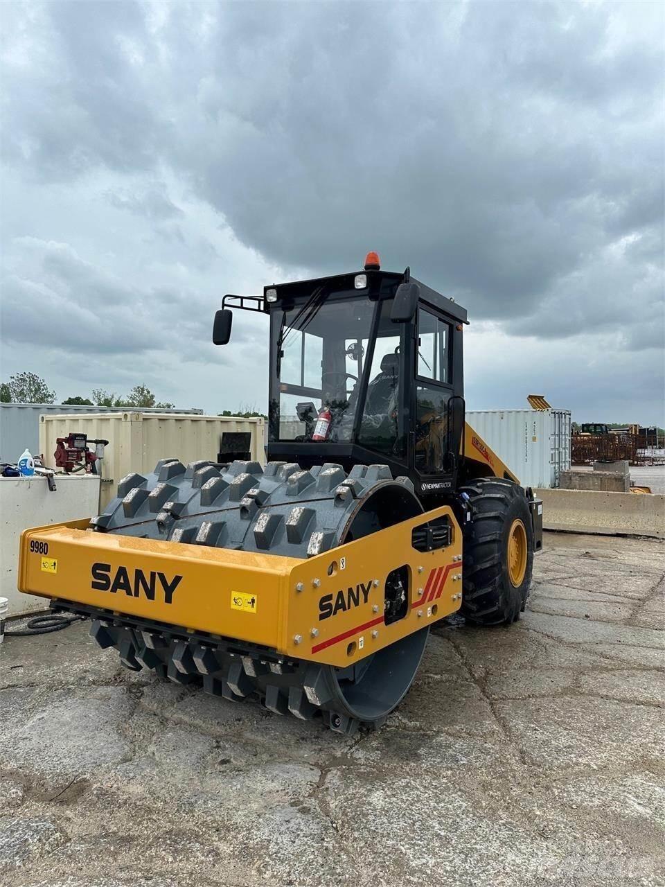 Sany SSR120C-8 Kompaktory