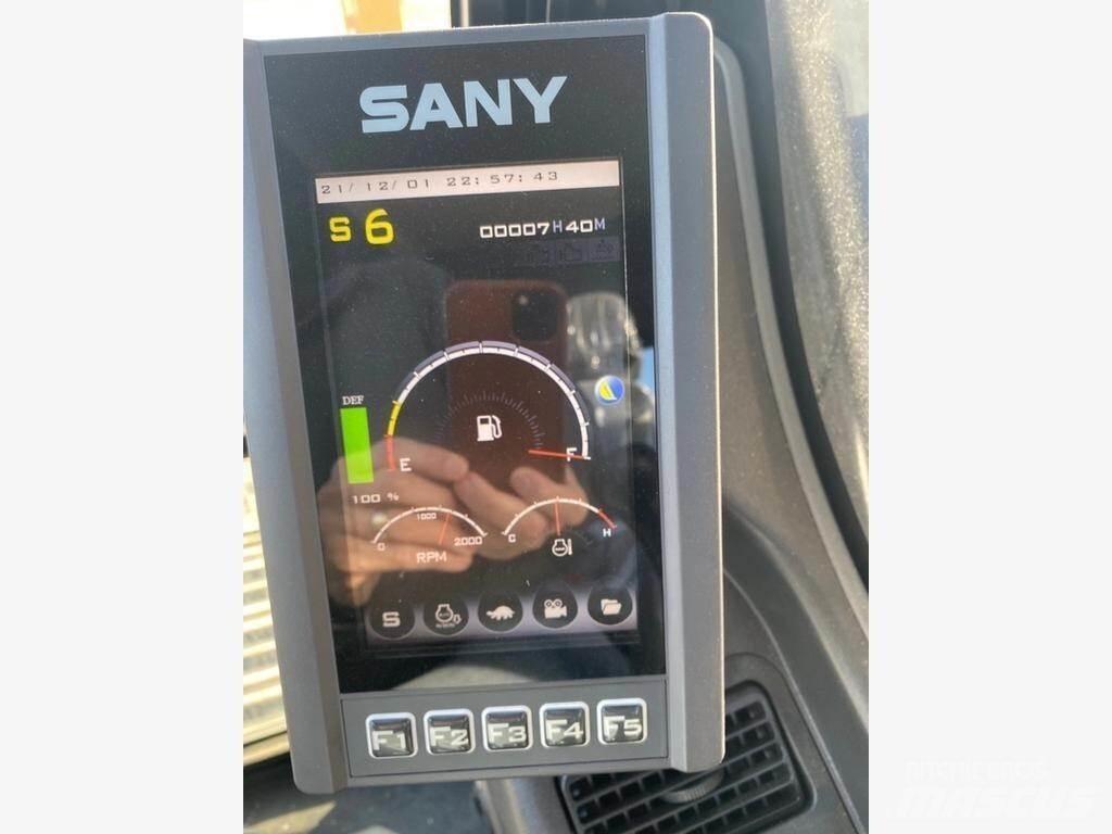 Sany SY215C LC Koparki gąsienicowe