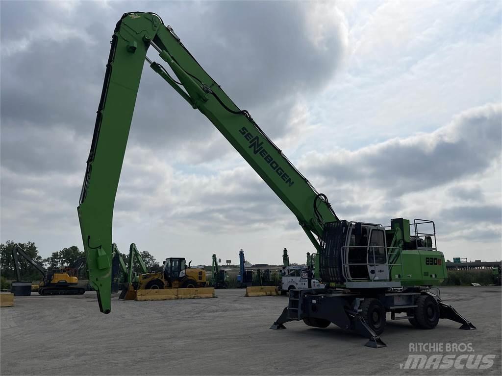 Sennebogen 830E Koparki przeładunkowe