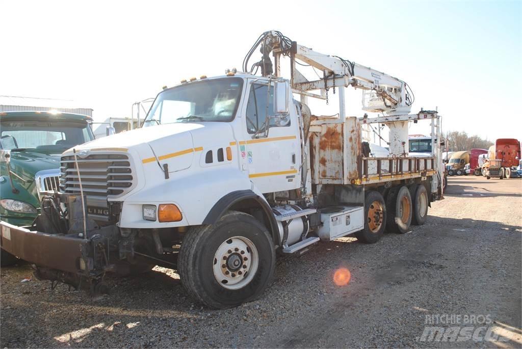 Sterling L8500 Żurawie samochodowe