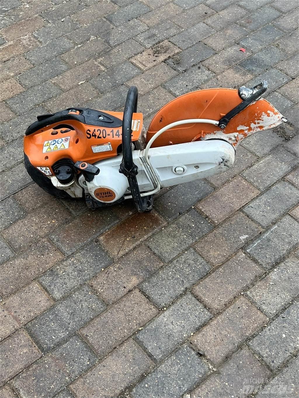 Stihl TS420 Piły do skał i betonu