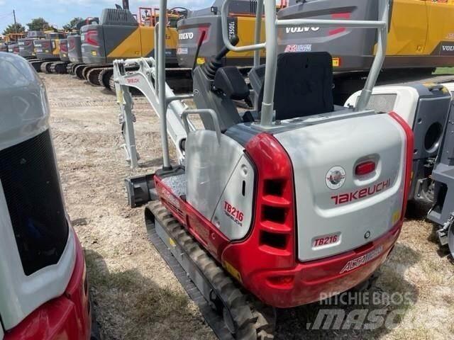 Takeuchi TB216 Minikoparki
