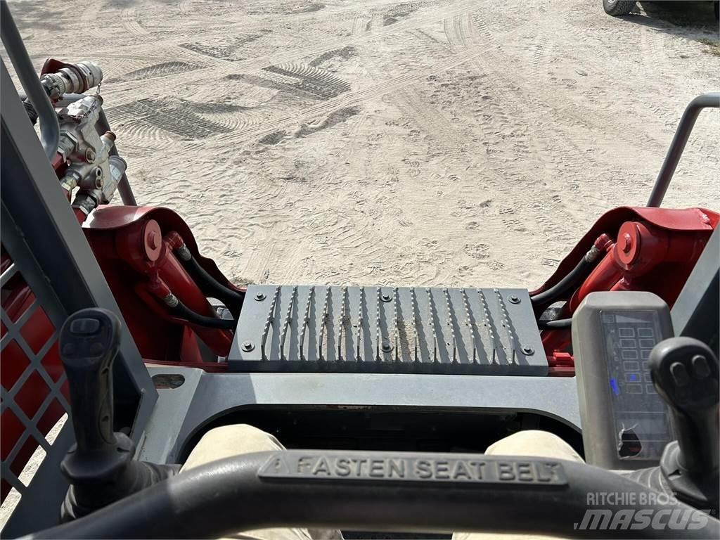 Takeuchi TL8 Ładowarki burtowe